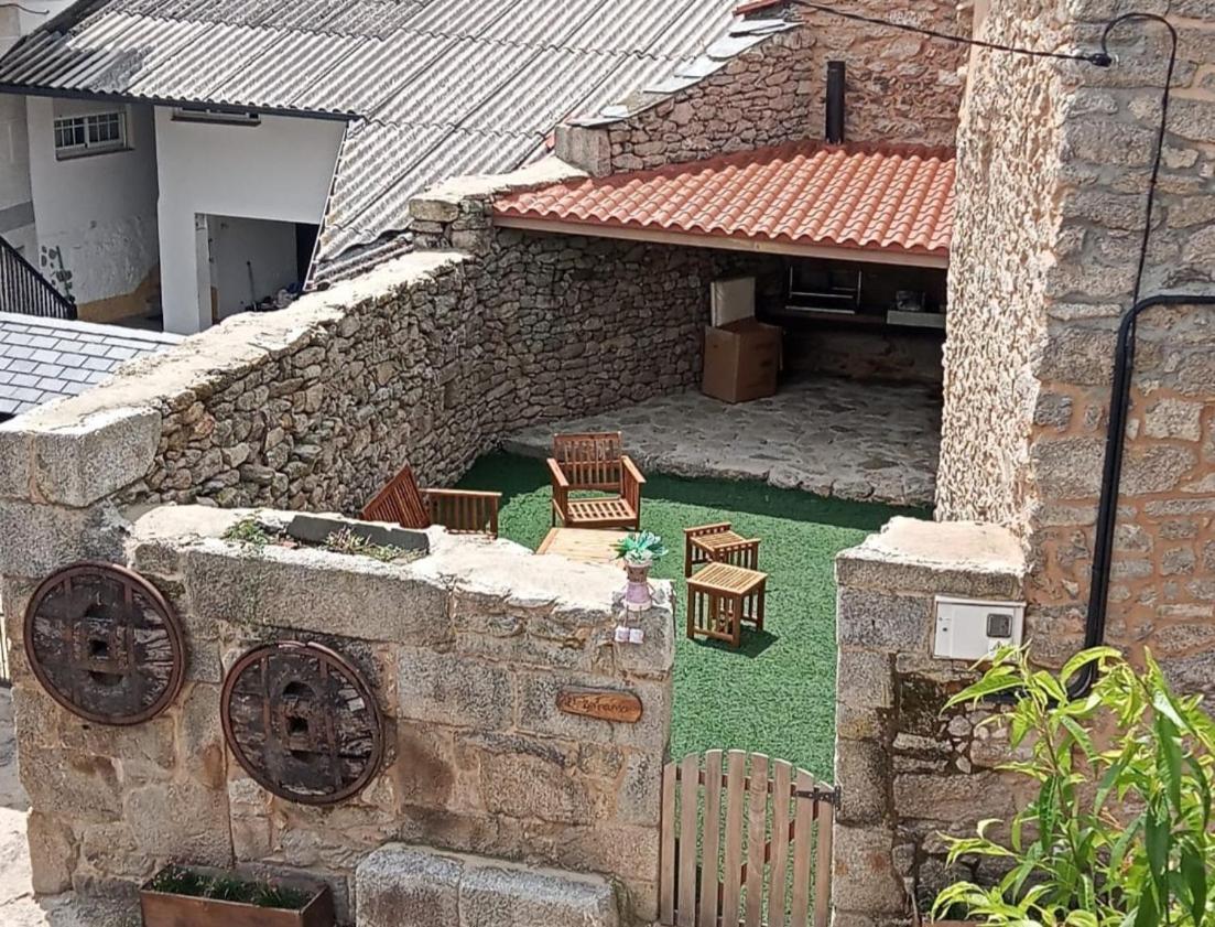 A Paragueria Sas de Penelas Ngoại thất bức ảnh